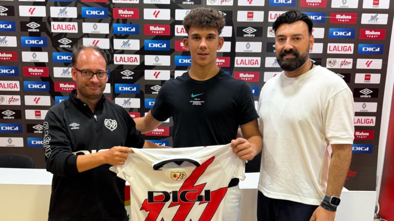 Giorgos-Pappas-Rayo-Vallecano-Athens-Goalkeepers-Academy